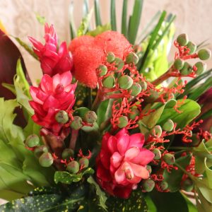 Enviar Ramo a domicilio en Sevilla. ramo Tropical diseñado por la Floristería Cártamo Flores.